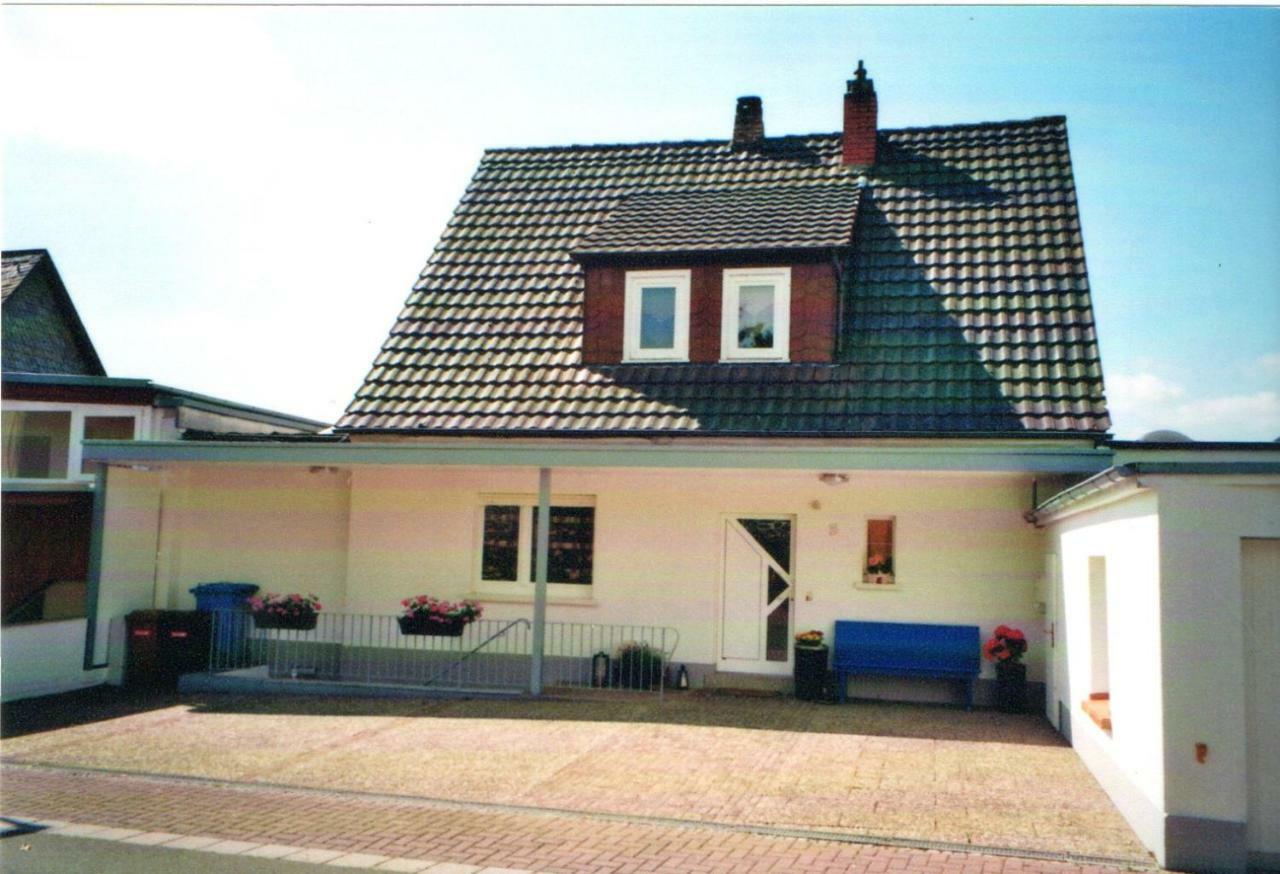 Ferienwohnung Buettner Solms-Oberbiel Exteriör bild